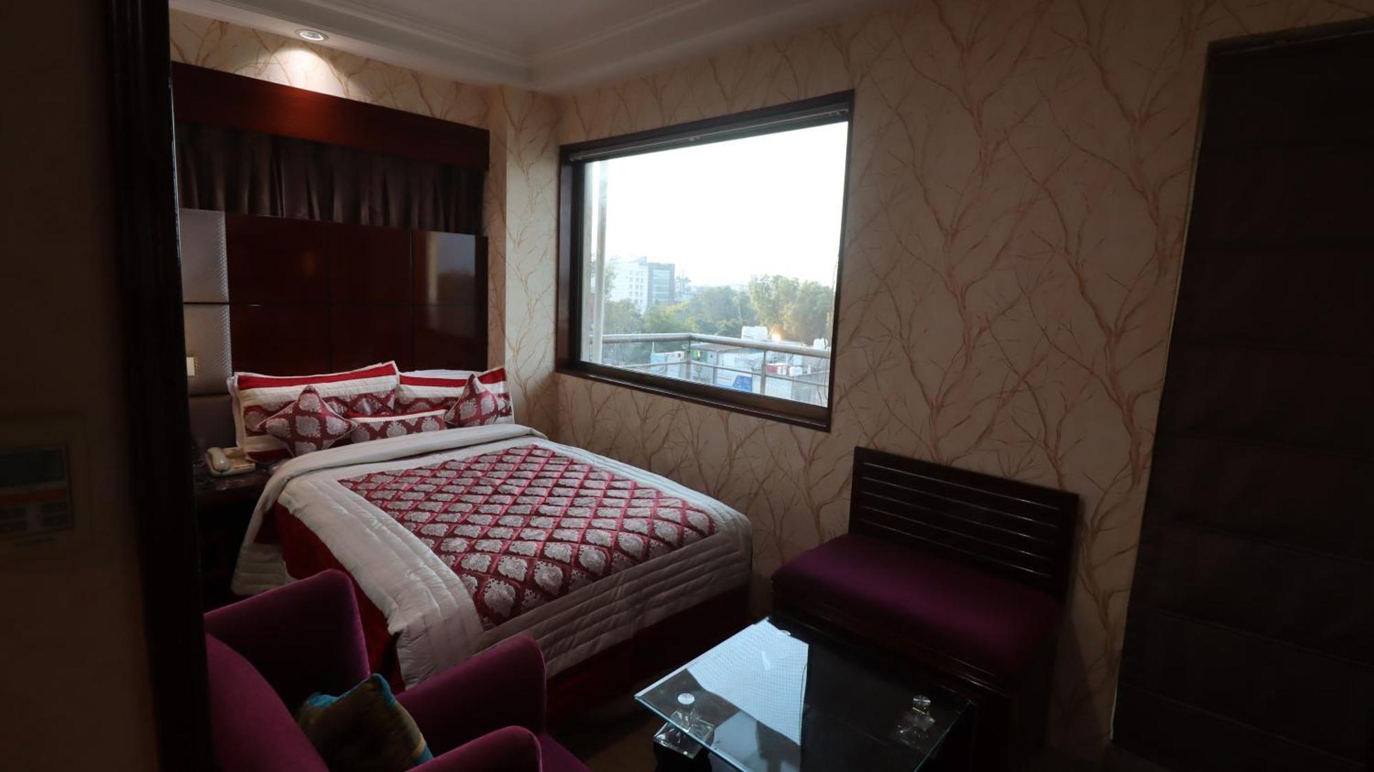 Skycity Hotel Γκουργκάον Εξωτερικό φωτογραφία