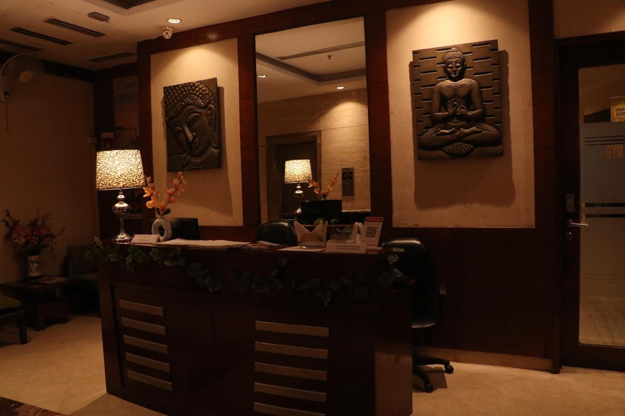 Skycity Hotel Γκουργκάον Εξωτερικό φωτογραφία
